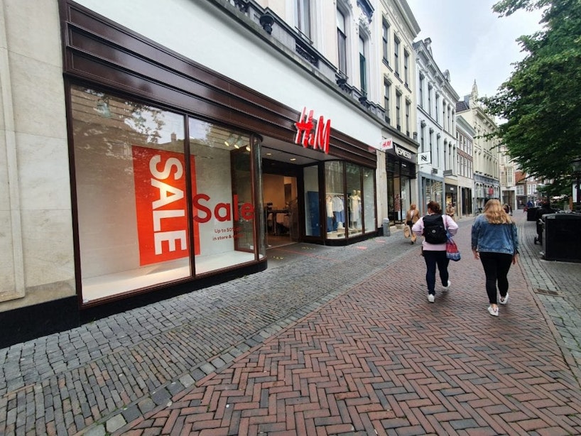 TK Maxx opent in 2023 een warenhuis in het voormalige pand van H&M aan de Oudegracht in Utrecht