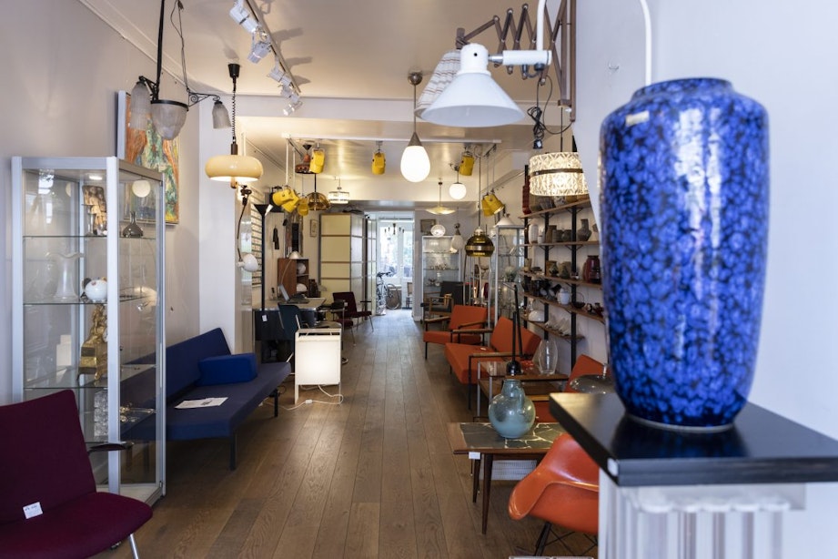 Design- en antiekwinkel ’t Aloude in Utrecht stopt na 20 jaar: ‘Ik kijk met veel plezier terug’