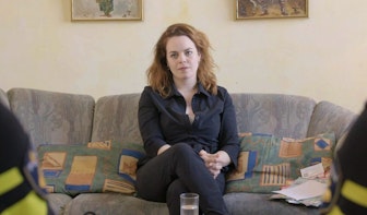 Alleen met Jenever: hoe kwam het dat de vader van Kelly eenzaam stierf in een vervuilde flat?