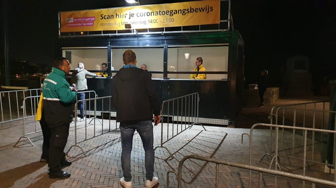 Coronapolsbandjes voor Utrechtse uitgaansavonden worden niet meer gebruikt