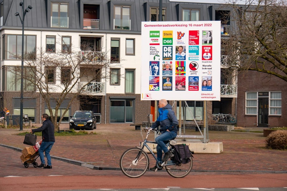 Tóch wel verkiezingsborden voor Provinciale Staten- en waterschapsverkiezingen; elke wijk in Utrecht krijgt één bord