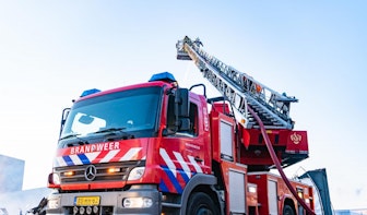 Brand in afzuiging van restaurant Brusselplein in Utrecht geblust; woningen geventileerd