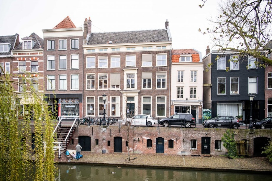 Plan om oud-hoofdkantoor GroenLinks aan de Oudegracht in Utrecht om te bouwen naar 16 appartementen