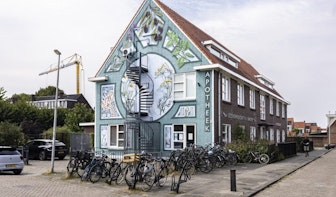 Nieuwe muurschildering op Gezondheidscentrum Ondiep in Utrecht; ‘Er waren genoeg obstakels’
