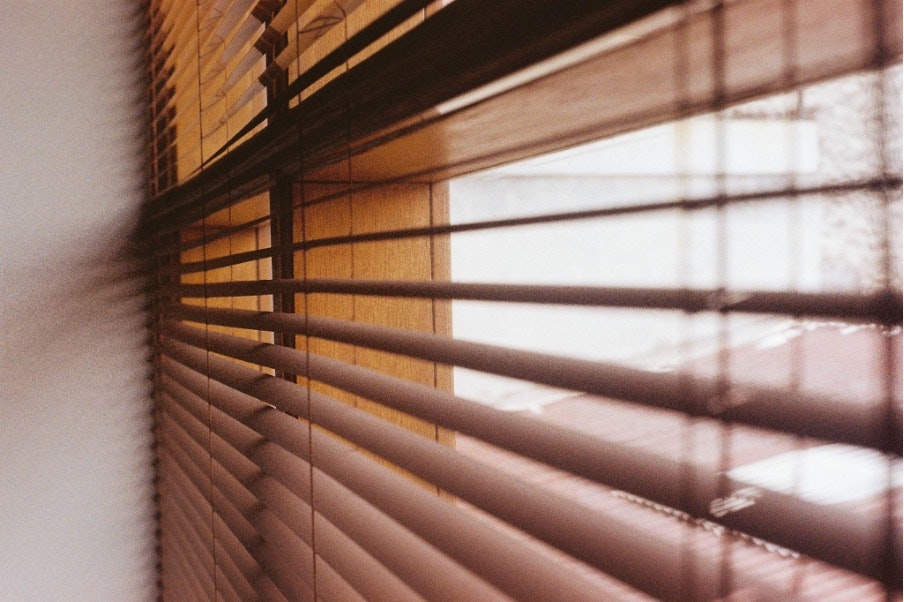 5 voordelen van jaloezieën als raamdecoratie