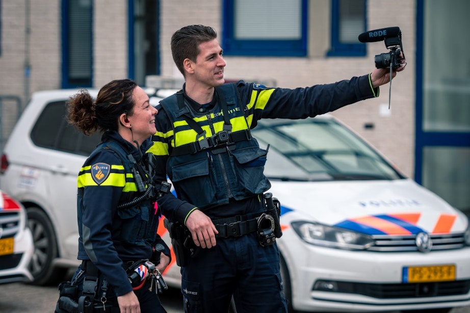 Politievlogger Jan-Willem Schut heeft rijbewijs weer terug maar moet nog wel een cursus doen