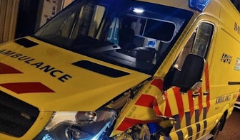 Persoon in gestolen ambulance veroorzaakt meerdere aanrijdingen in centrum van Utrecht