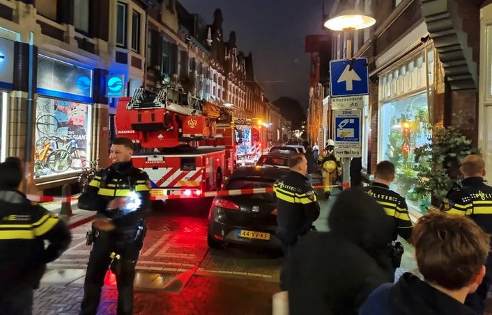 Oliebol in magnetron laat brandalarm afgaan in woning aan Kerkstraat in Utrecht