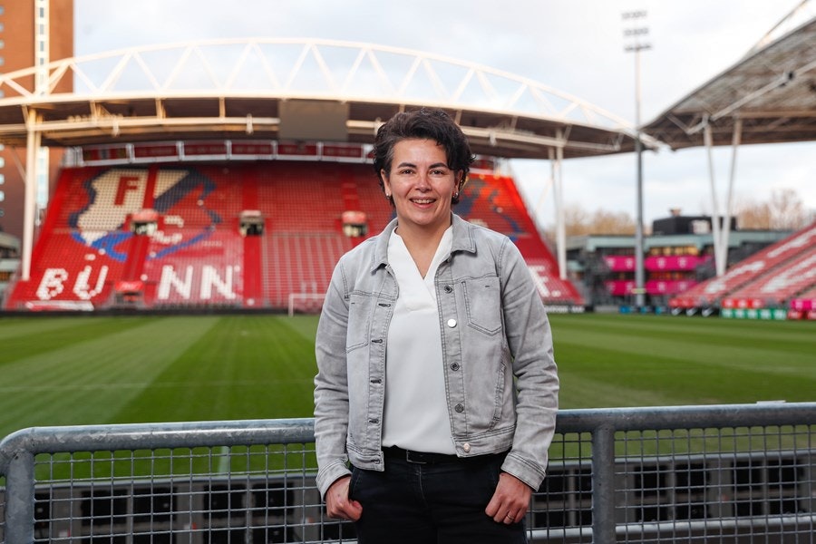 Linda Helbling aangesteld als nieuwe hoofdtrainer vrouwenteam FC Utrecht