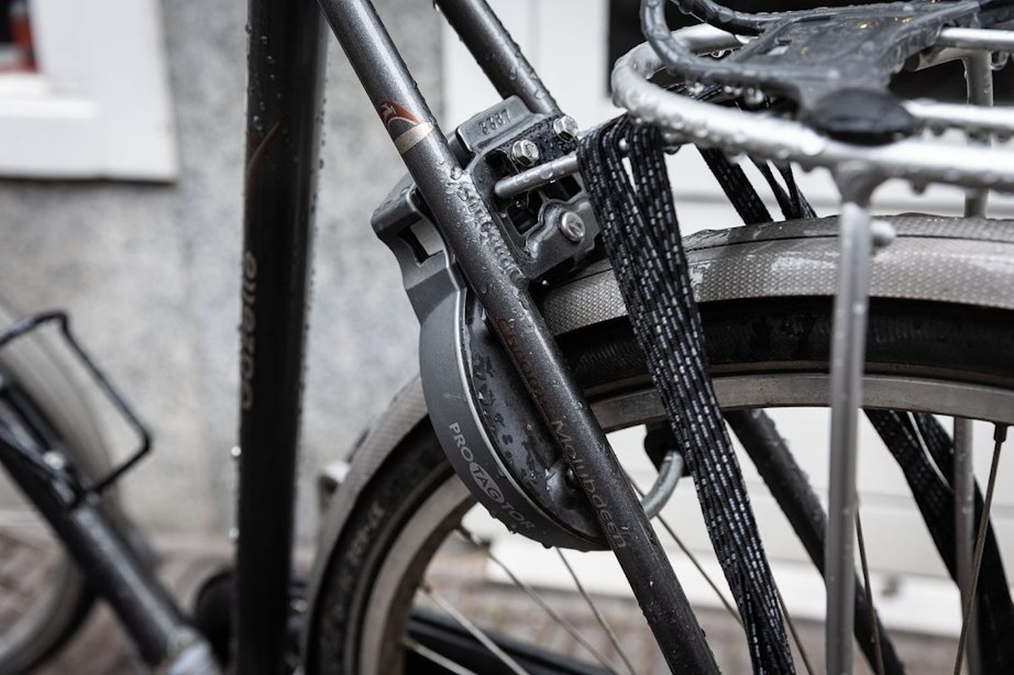 Aantal gestolen fietsen met ruim 35 procent gestegen in Utrecht; gemeente adviseert twee sloten te gebruiken