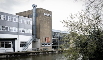 Waar zijn de Pastoe-letters op het dak van de voormalige fabriek in Utrecht gebleven?