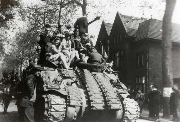 De bevrijding van Utrecht: bekijk hier de historische beelden van 7 mei 1945