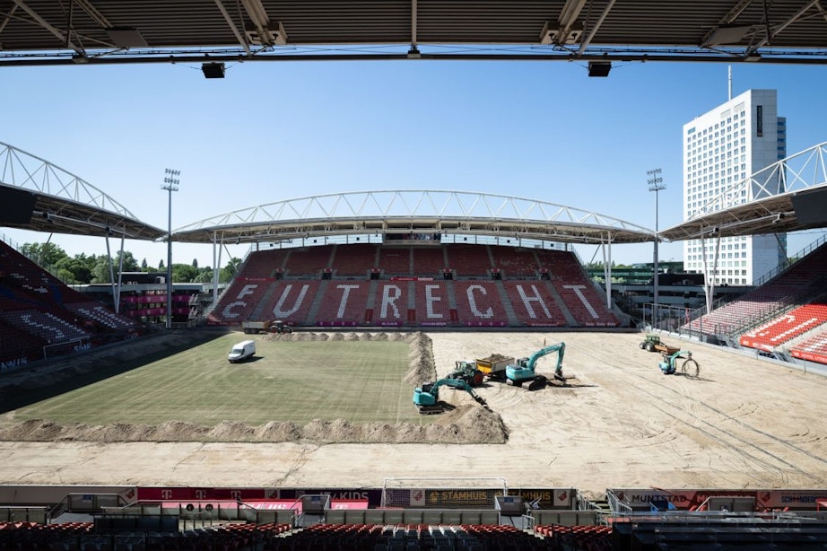 FC Utrecht krijgt nieuwe grasmat: ‘Je wil ook met je faciliteiten bij de subtop horen’