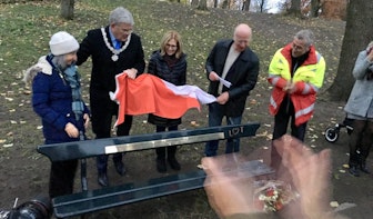 Vroman-bankje spoorloos verdwenen uit Zocherpark in Utrecht: wie weet waar het is gebleven?