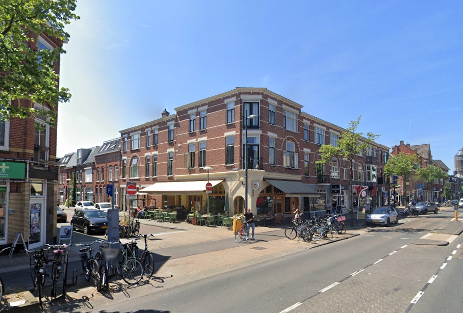 78-jarige fietser overlijdt na botsing met scooter op Amsterdamsestraatweg in Utrecht