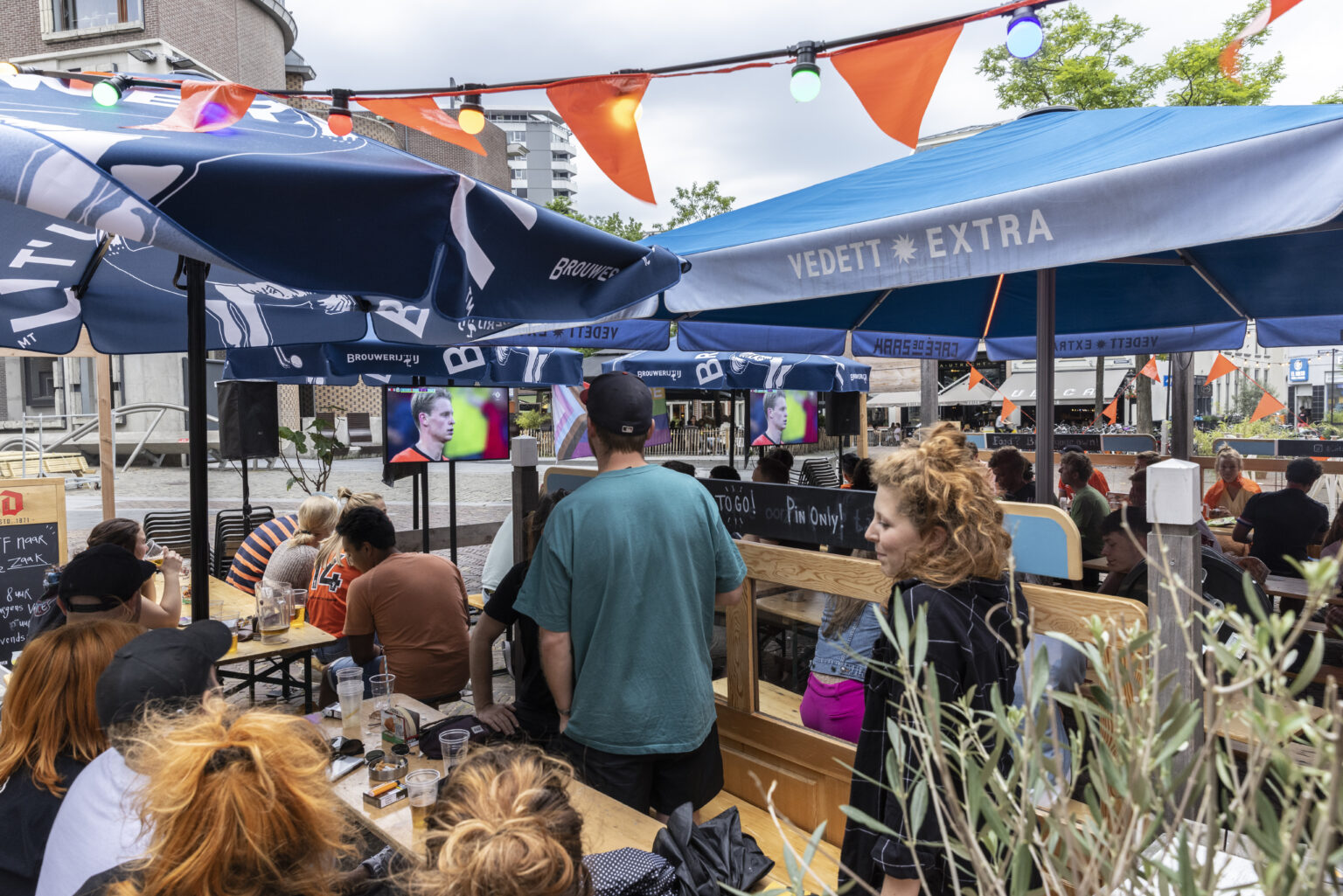 Watch the European Championship match between the Netherlands and England tonight at these places in Utrecht