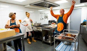 Goed nieuws: BuurtBuik Utrecht maakt gratis maaltijden met gered voedsel van winkels en horeca