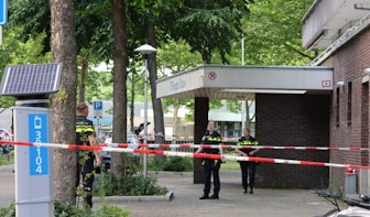 Twee flats aan Aziëlaan in Utrecht dinsdagavond ontruimd om auto met explosief materiaal