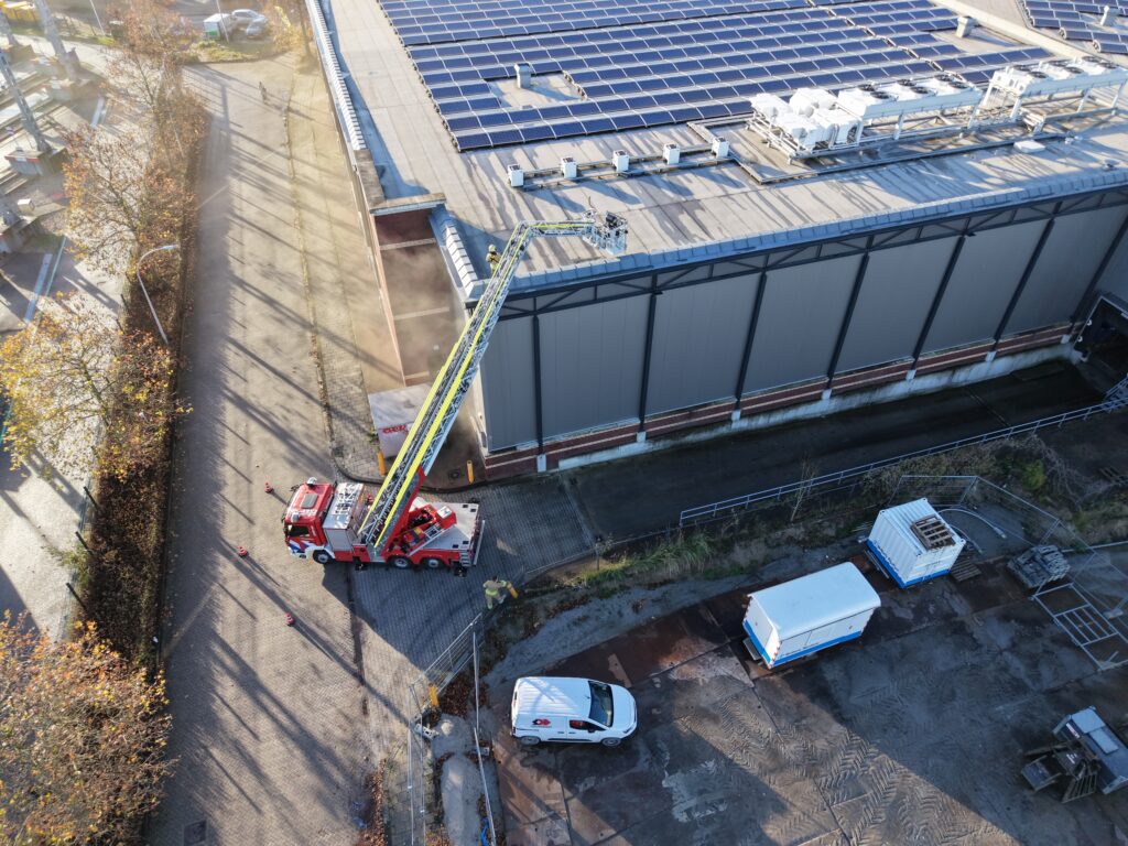 Brand bij Sligro aan Perronlaan Utrecht; horecagroothandel ontruimd