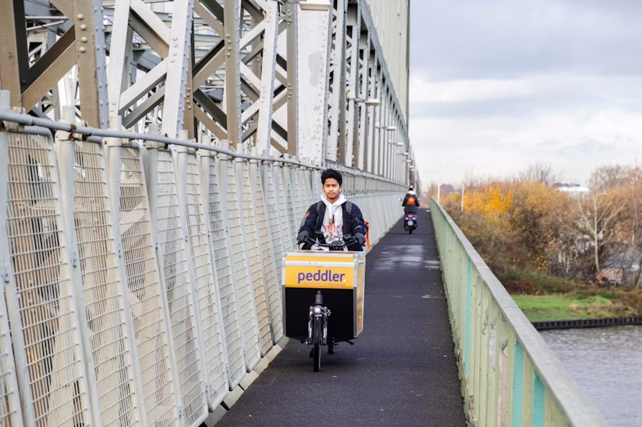 Gemeente presenteert nieuwe koers voor Lage Weide: ‘De machinekamer van Utrecht’